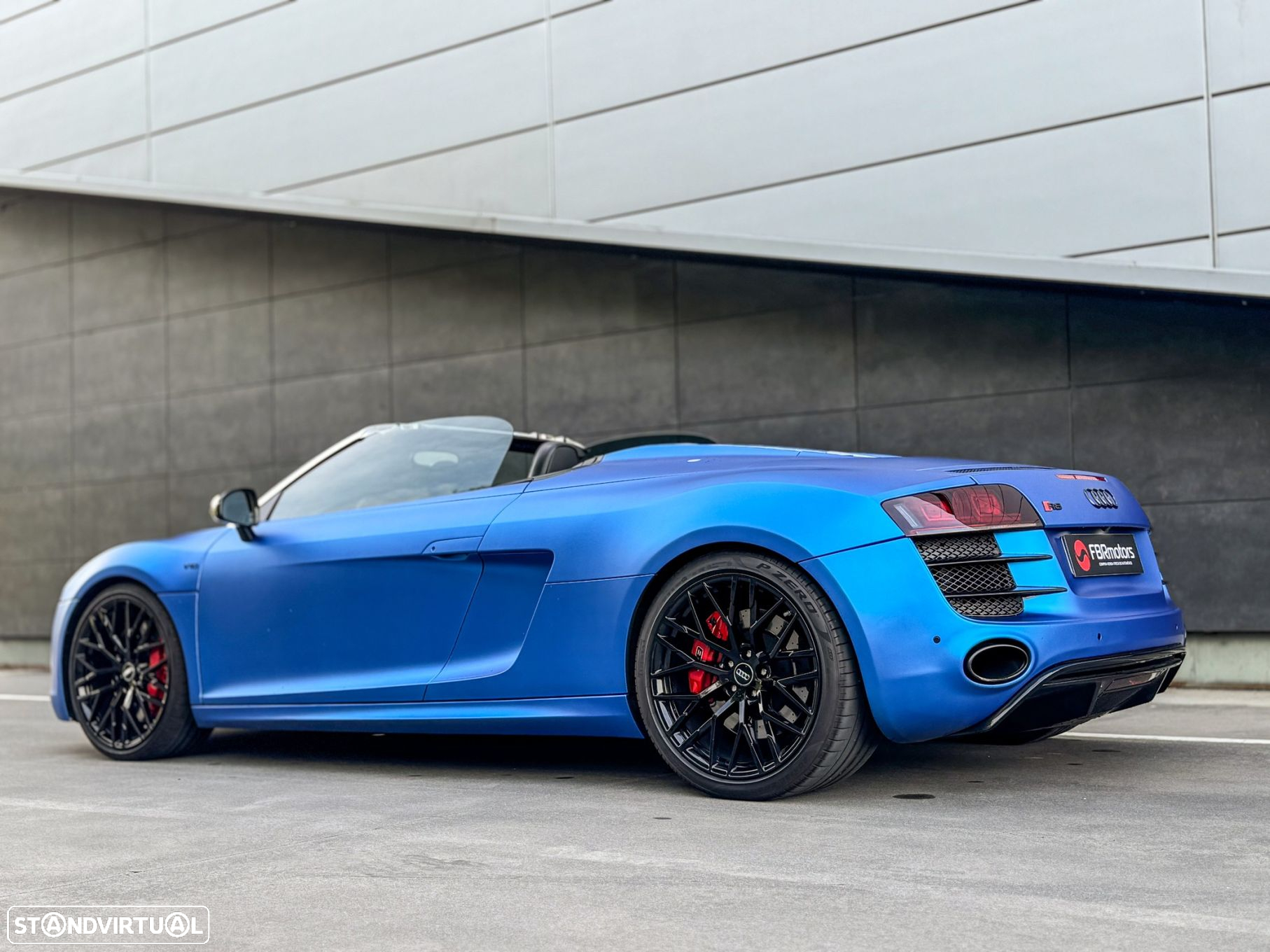 Audi R8 Spyder 5.2 FSi V10 quattro R-tronic - 9