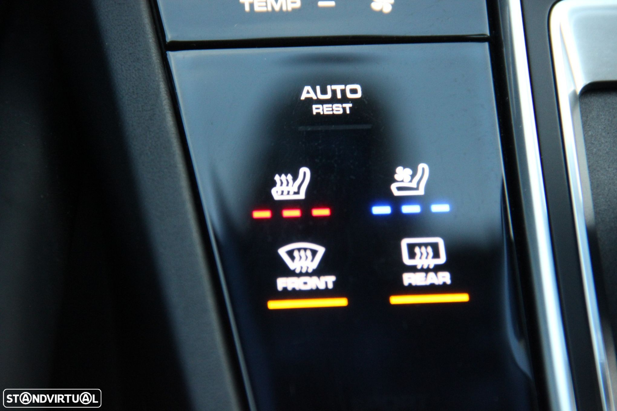Porsche Cayenne E-Hybrid Platinum Edition - 11