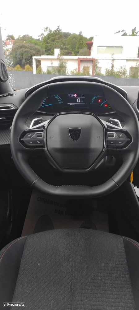 Peugeot 2008 Hybrid 136 e-DSC Style - 9