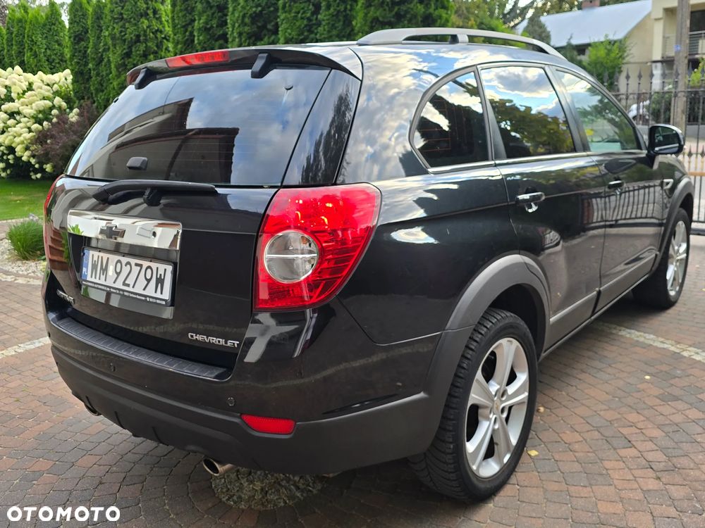 Chevrolet Captiva 2.4 2WD LT - 4