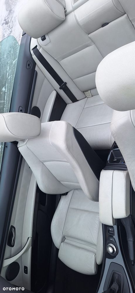 BMW Seria 3 325i - 15