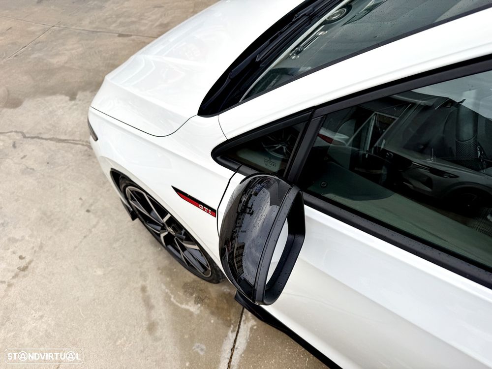 VW Golf 2.0 TSI GTI DSG - 51