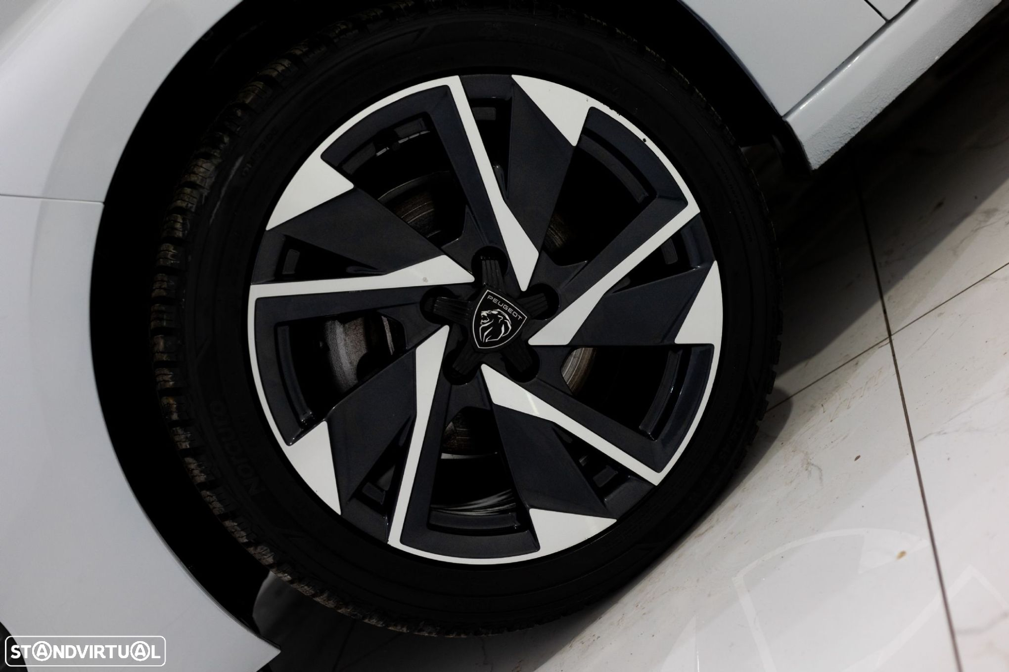Peugeot 308 1.2 PureTech Allure Pack - 9