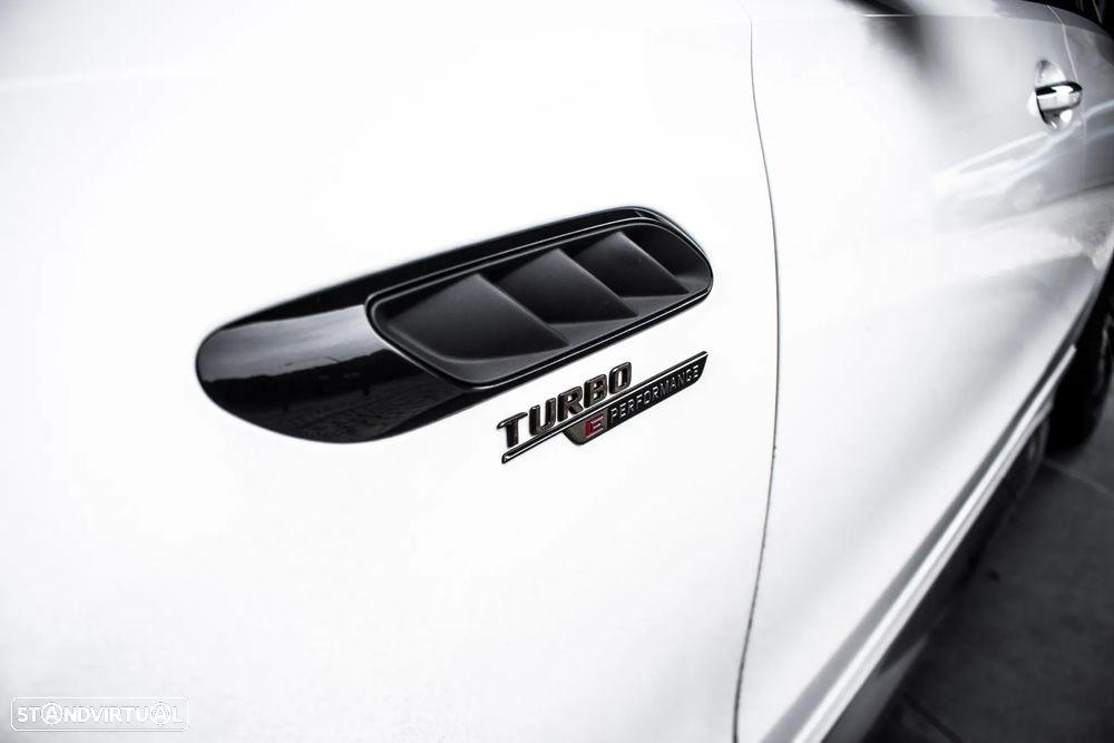 Mercedes-Benz C 63 AMG S E Performance 4Matic - 11