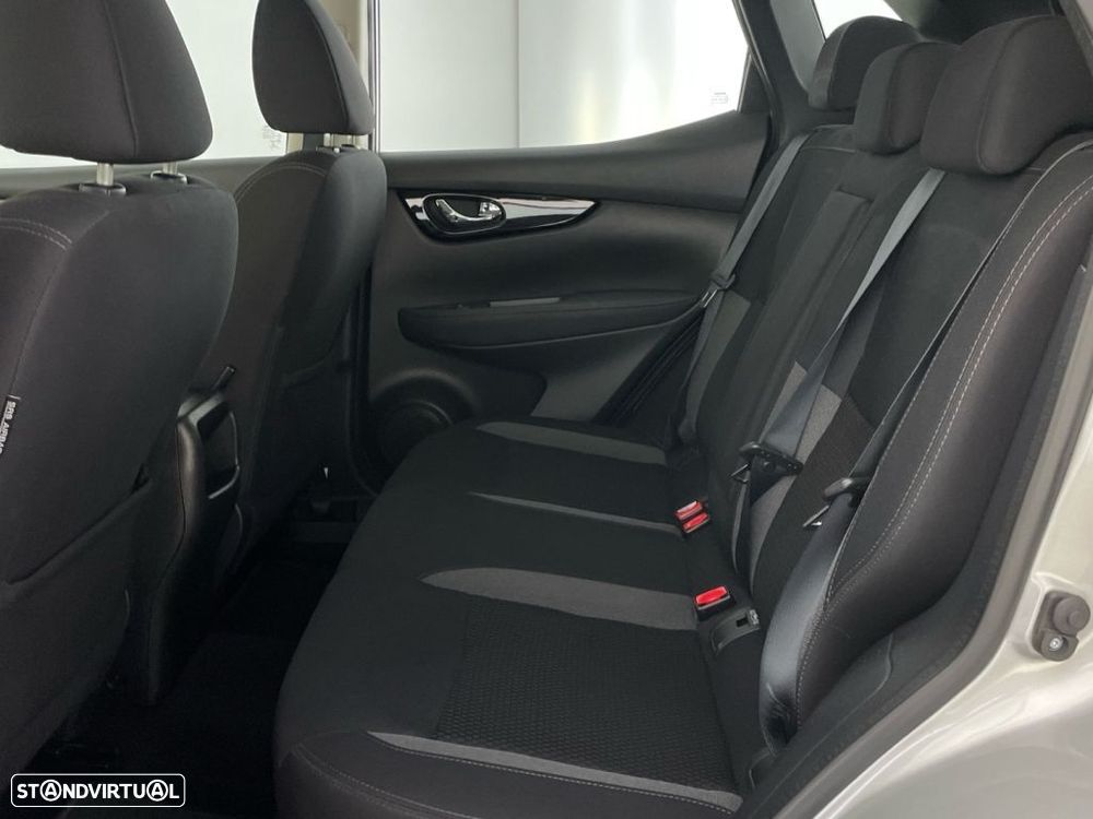 Nissan Qashqai 1.3 DIG-T Acenta - 12