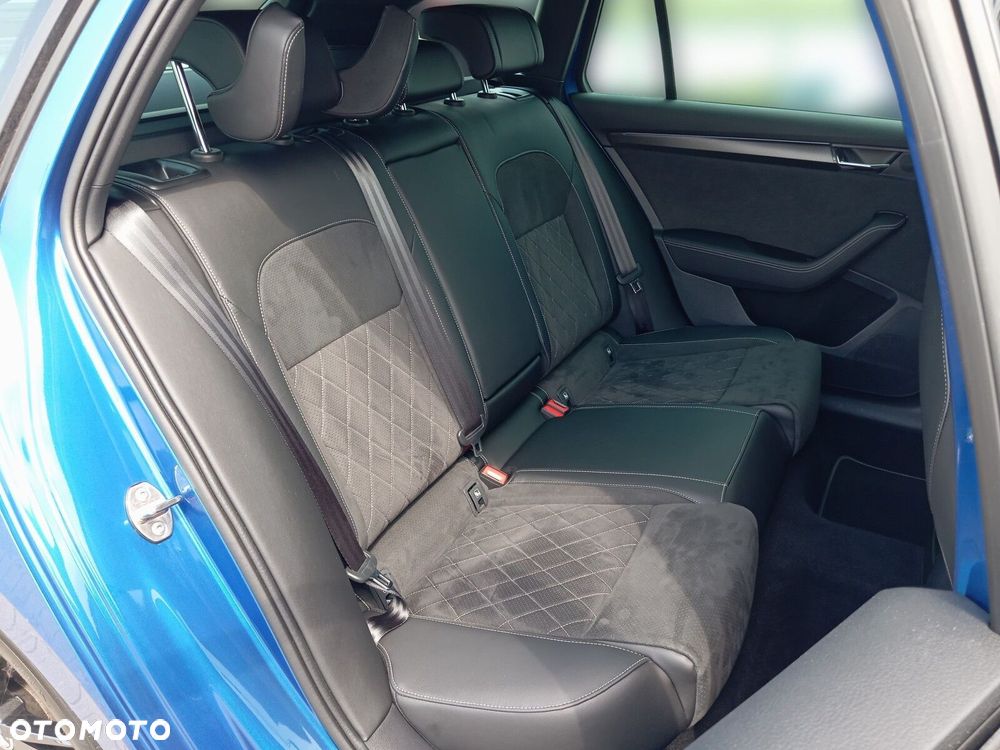 Skoda Superb 2.0 TSI Sportline DSG - 14