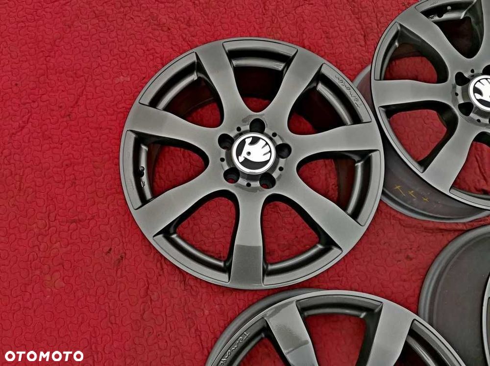 KOŁA lato 17' SKODA Superb KAROQ VW Passat T-Roc  - ET35 - 5x112 - 215/55/17 - j.NOWE - 4