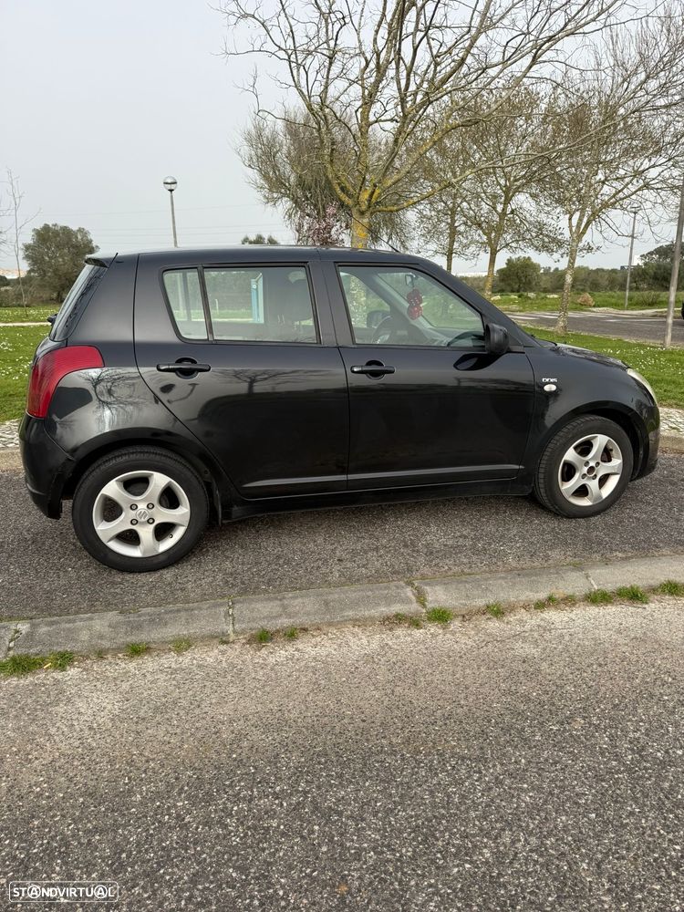 Suzuki Swift 1.3 DDiS GL - 2