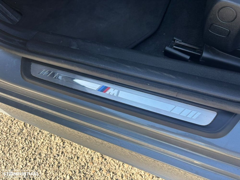 BMW 320 e Pack Desportivo M Auto - 24