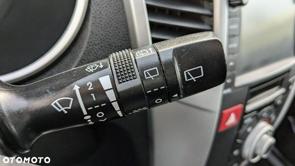 Kia Venga - 31