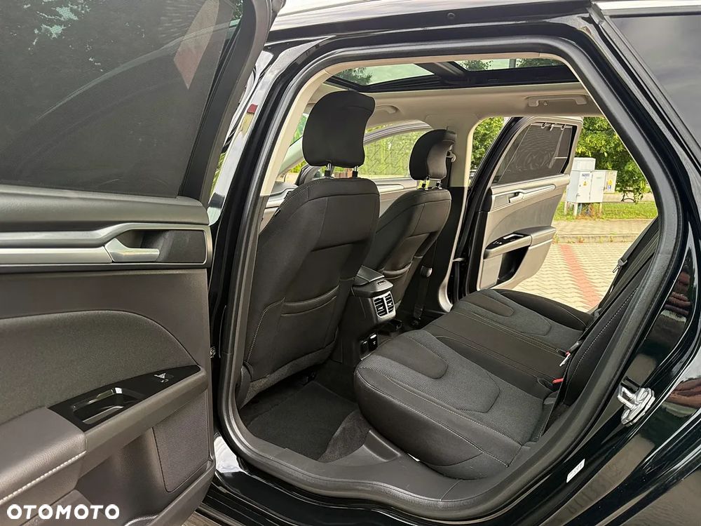 Ford Mondeo 2.0 TDCi Titanium PowerShift - 21