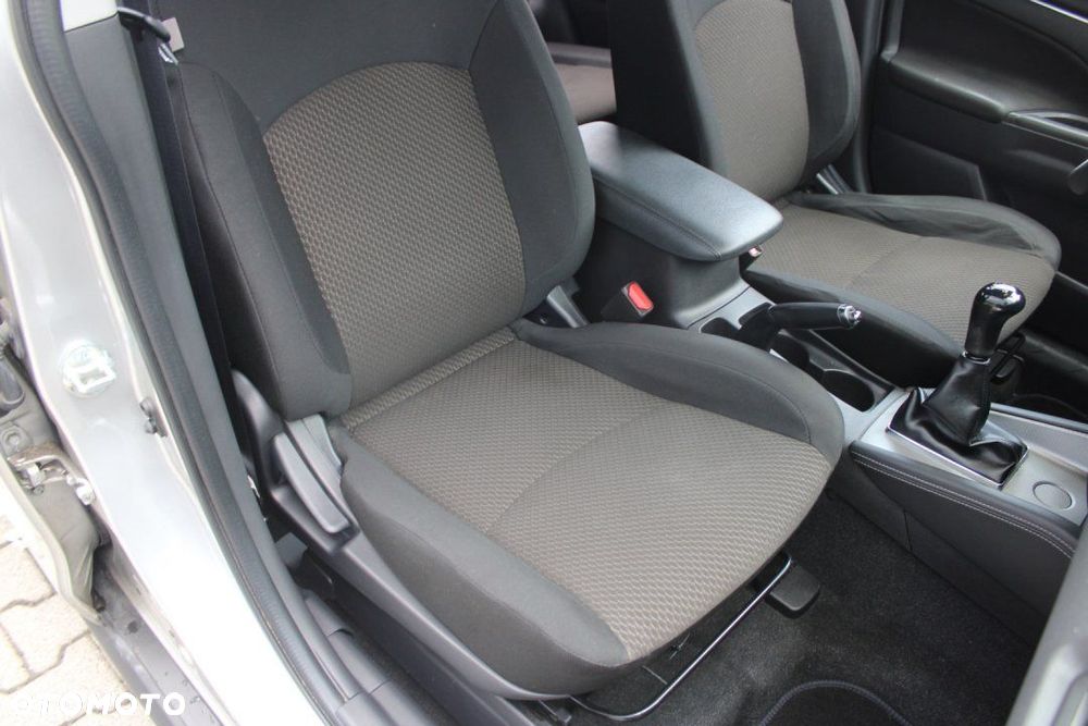 Mitsubishi ASX - 16