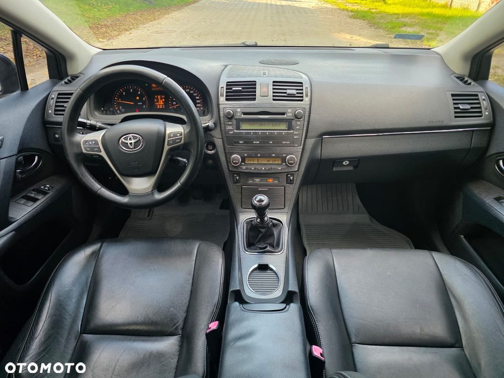 Toyota Avensis 2.0 D-4D Platinium - 5