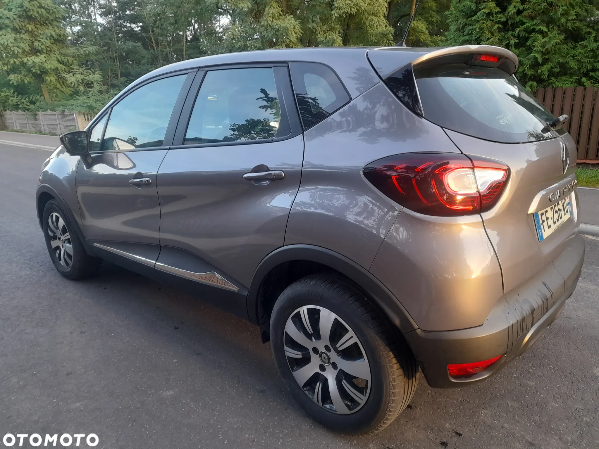 Renault Captur - 3