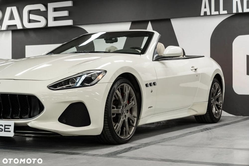 Maserati GranTurismo S - 7