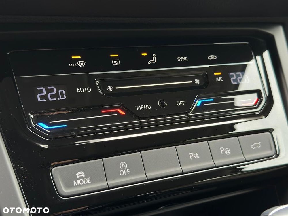 Volkswagen Touran 1.5 TSI EVO Highline DSG - 22