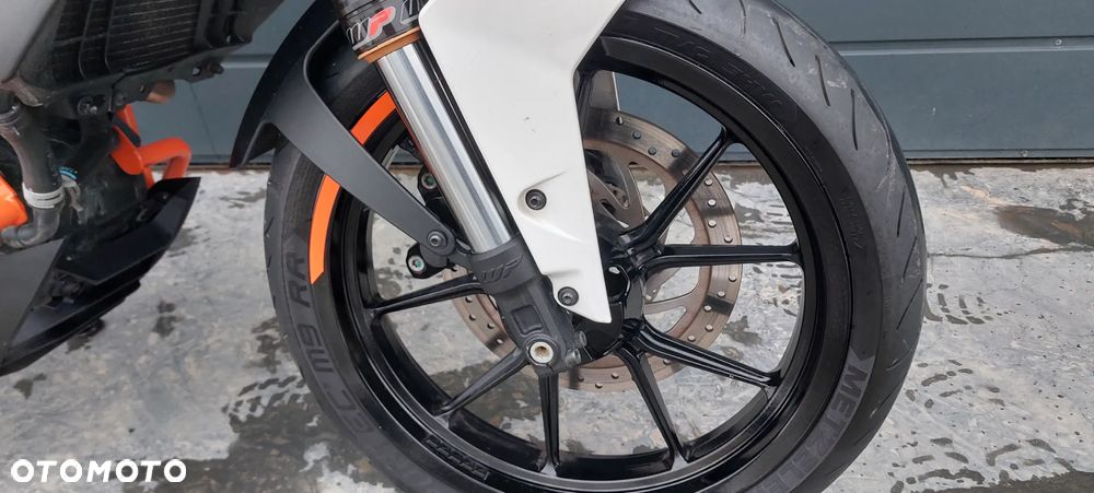 KTM Duke - 21