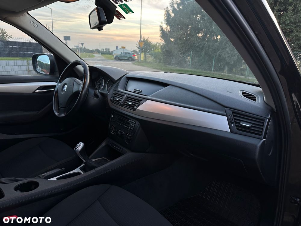 BMW X1 xDrive18d xLine - 14