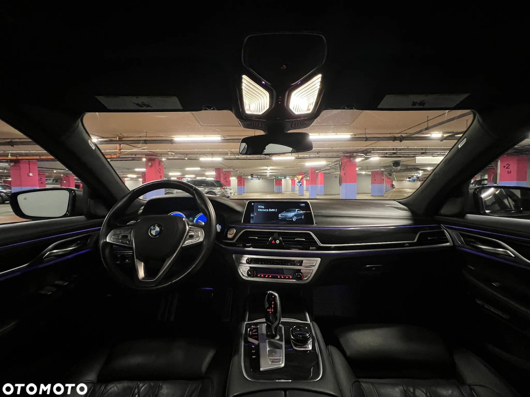 BMW Seria 7 750i xDrive - 25