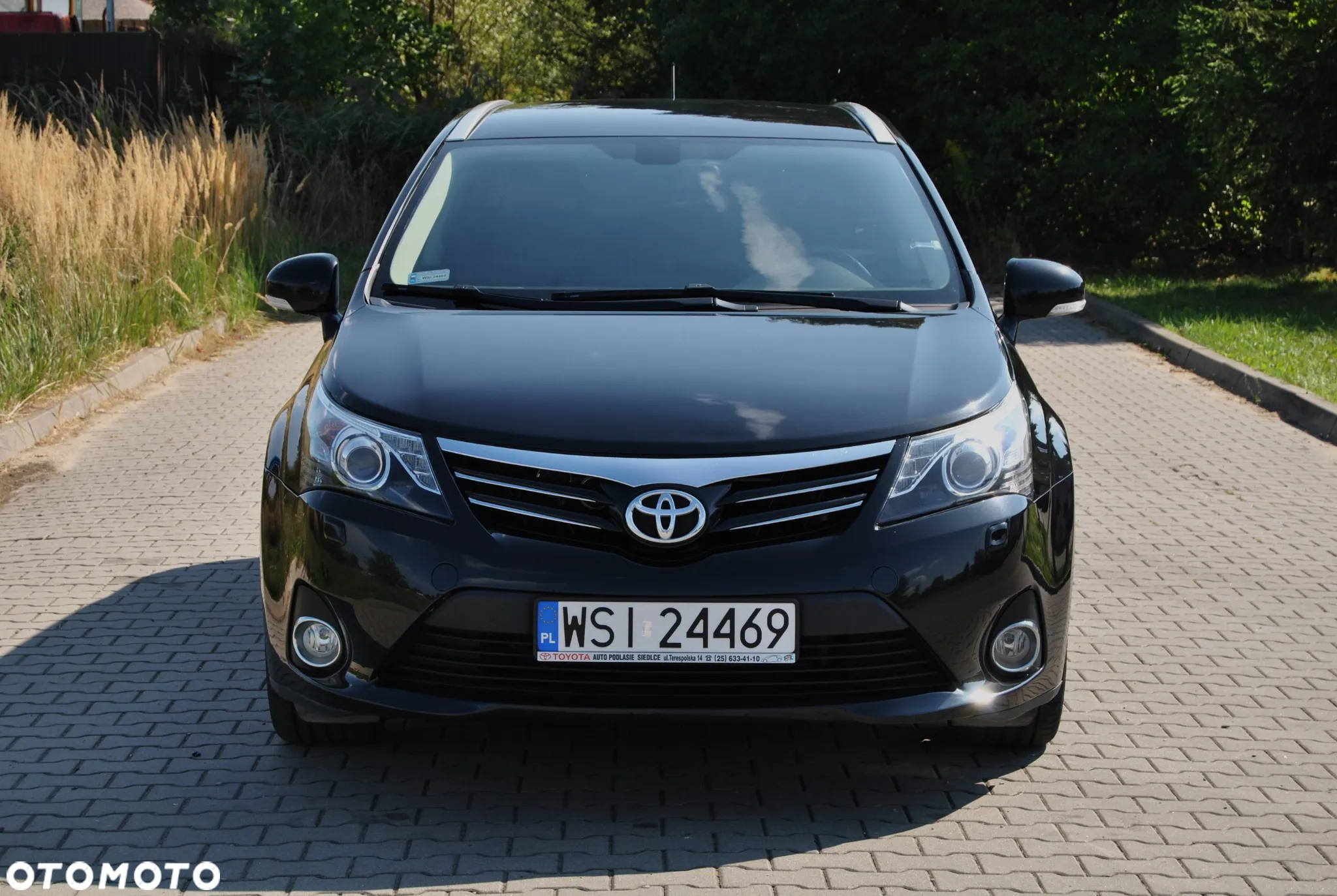 Toyota Avensis Combi 2.0 Multidrive S Executive - 17