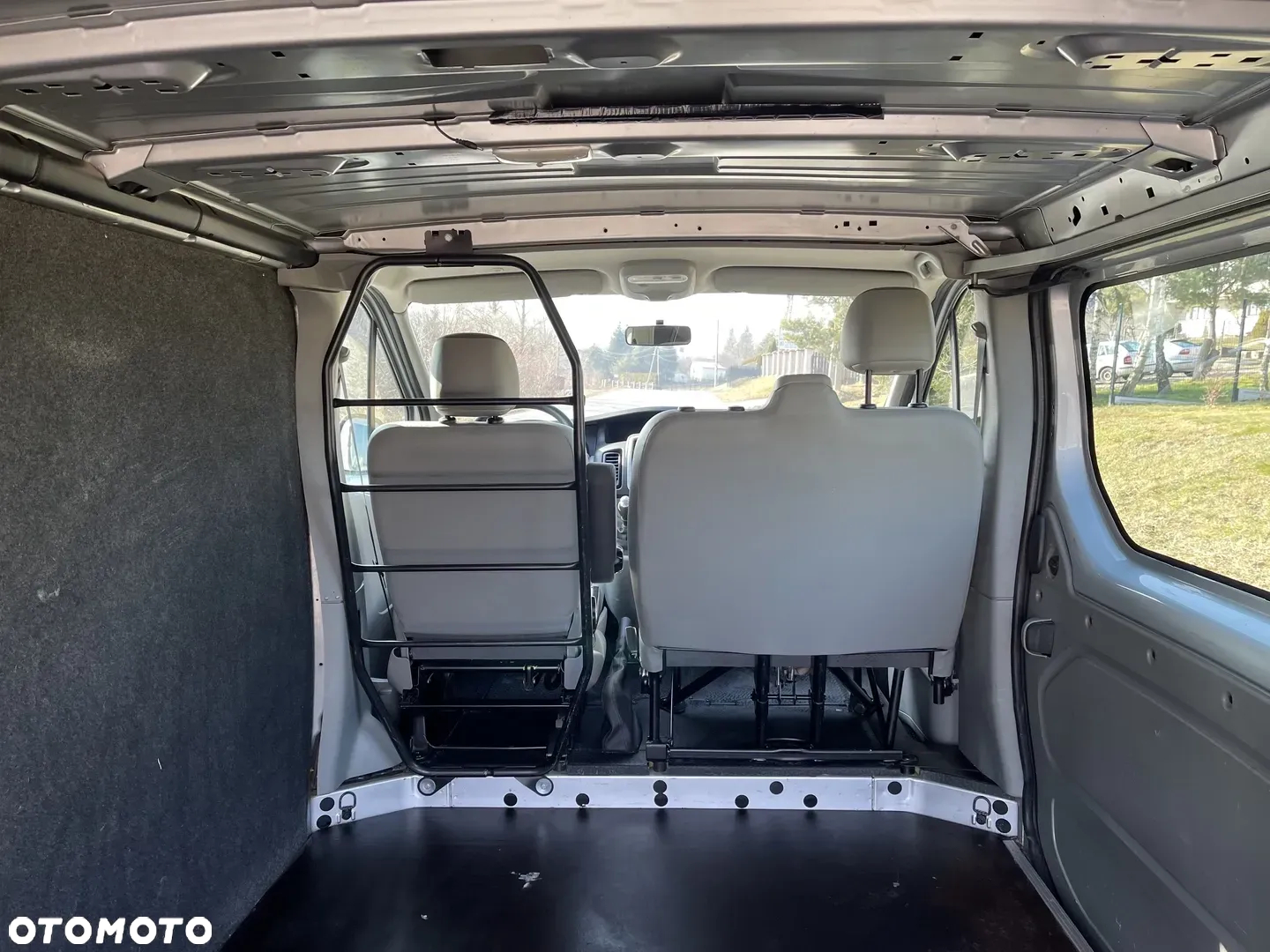 Opel Vivaro L2H1 - 18