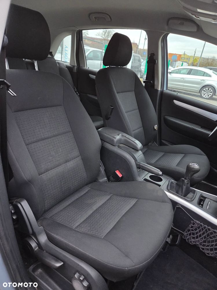 Mercedes-Benz Klasa B 170 - 17