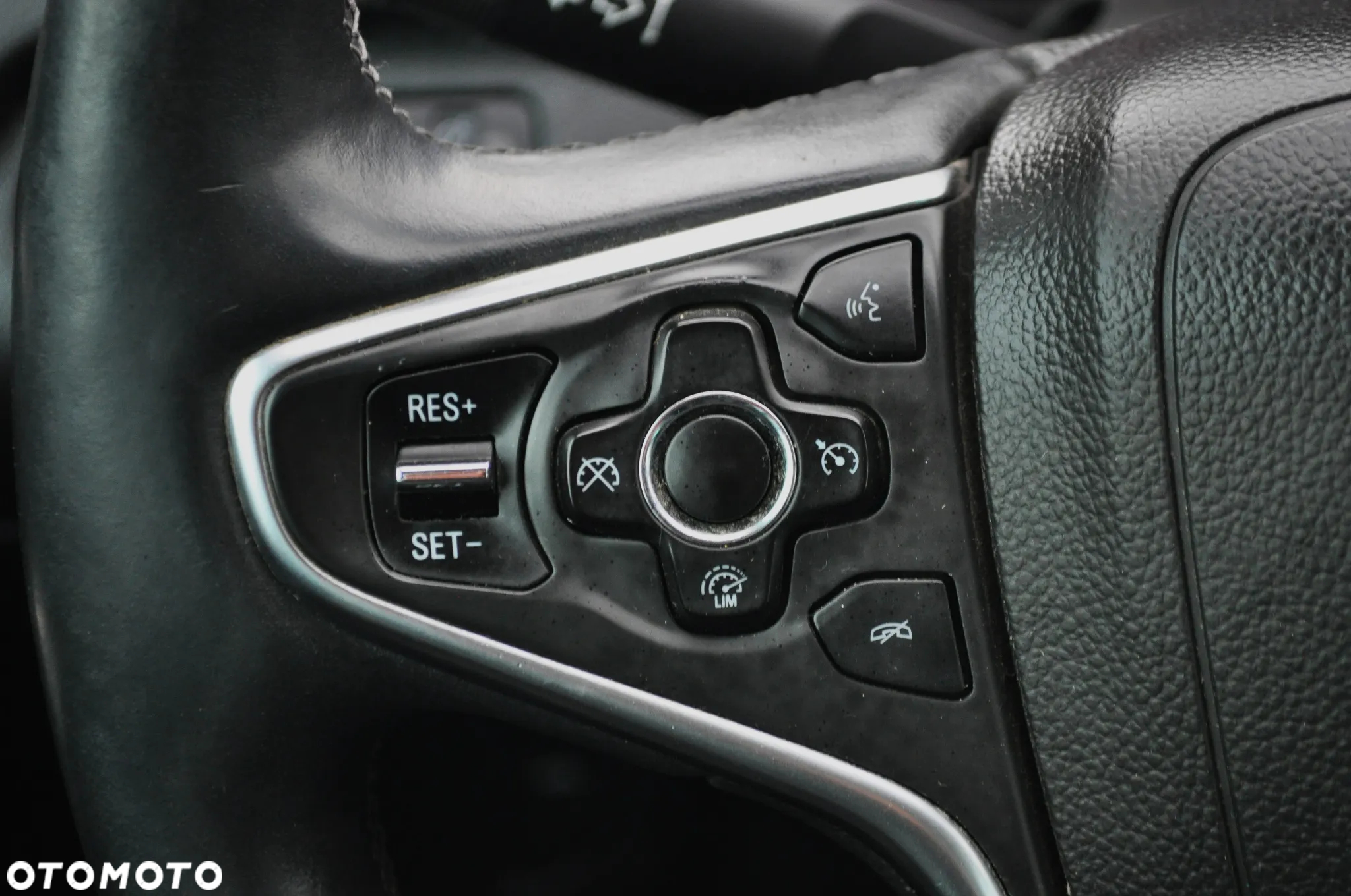 Opel Insignia 2.0 CDTI ecoFLEX Start/Stop Business Innovation - 14