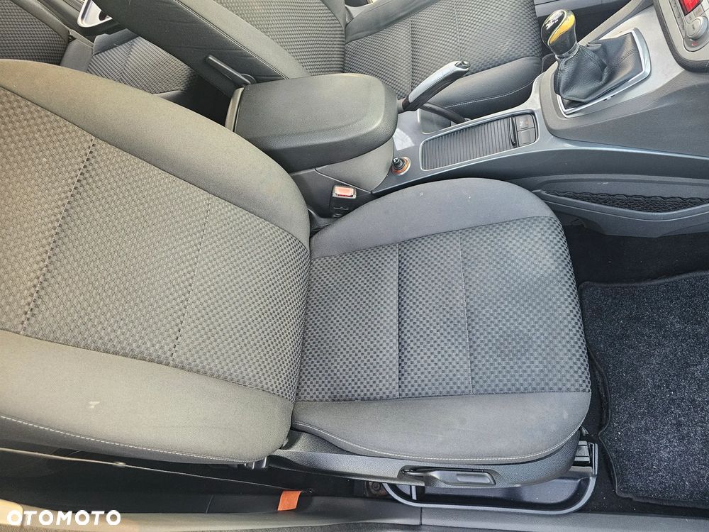 Ford Focus C-Max - 14