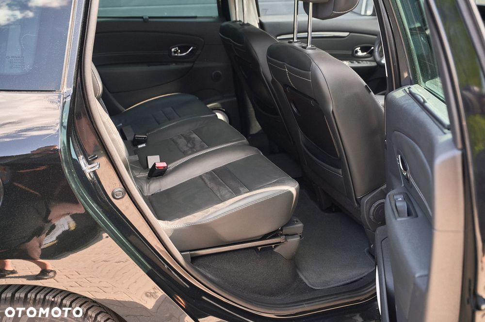 Renault Grand Scenic - 16