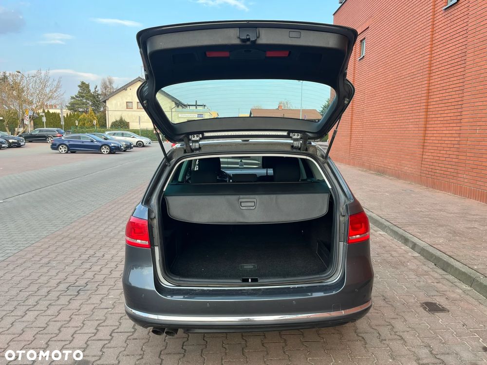 Volkswagen Passat 2.0 TDI Comfortline - 5