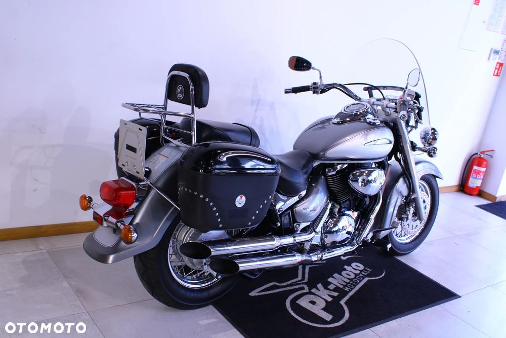 Suzuki Intruder - 6