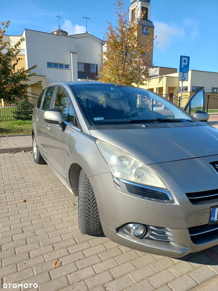 Peugeot 5008 - 7