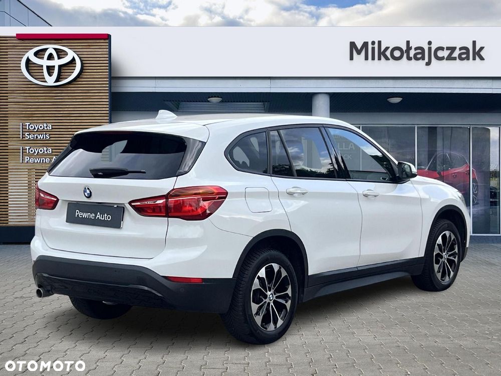 BMW X1 sDrive18i - 3