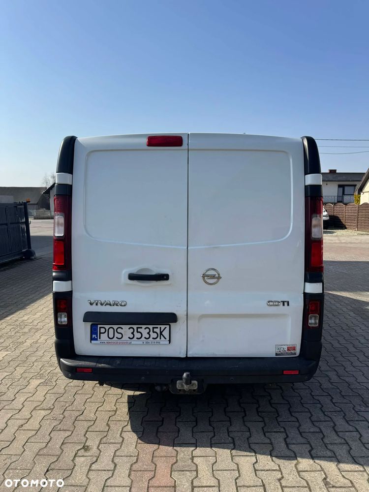 Opel Vivaro - 8