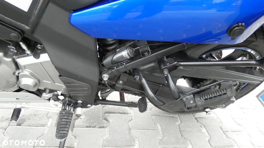 Suzuki DL - 19