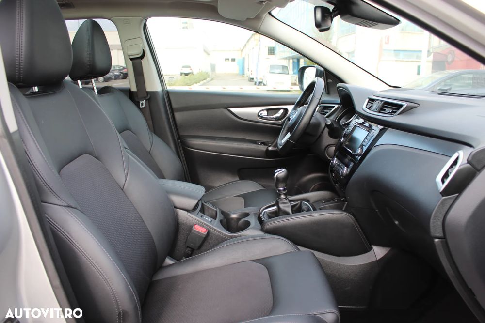 Nissan Qashqai - 13