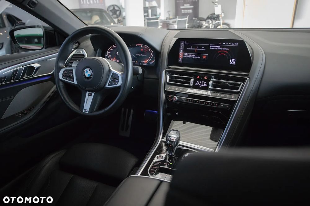 BMW Seria 8 M850i xDrive - 9
