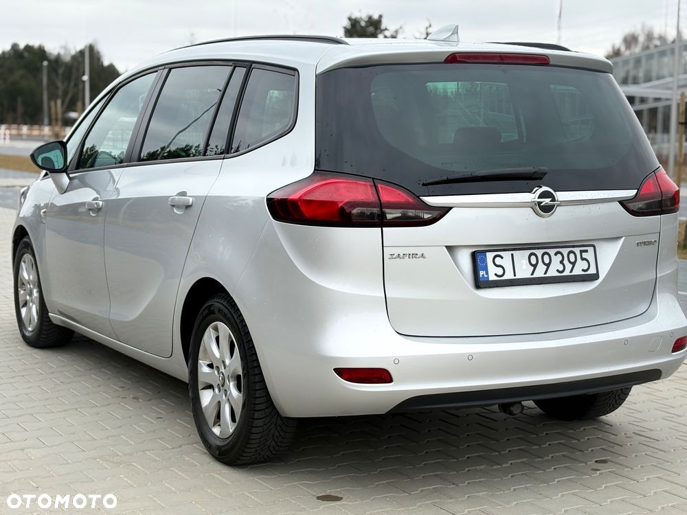 Opel Zafira - 19