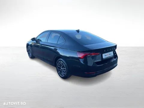 Skoda Octavia 1.5 TSI e-TEC DSG Clever - 3