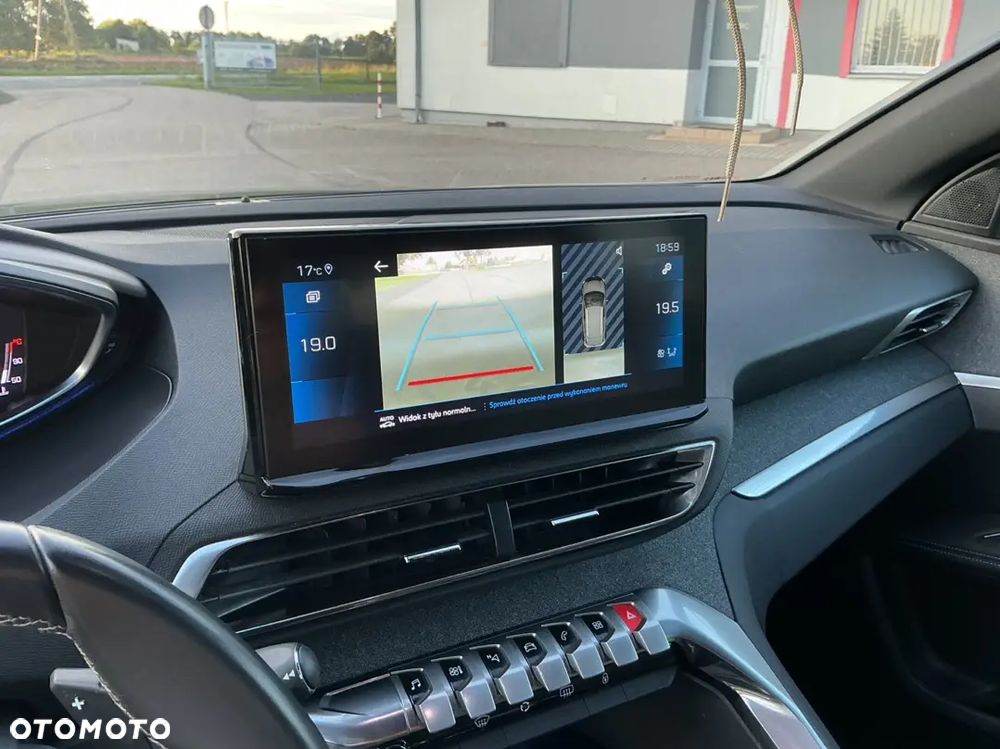 Peugeot 3008 BlueHDi 130 Stop & Start EAT8 Allure - 22