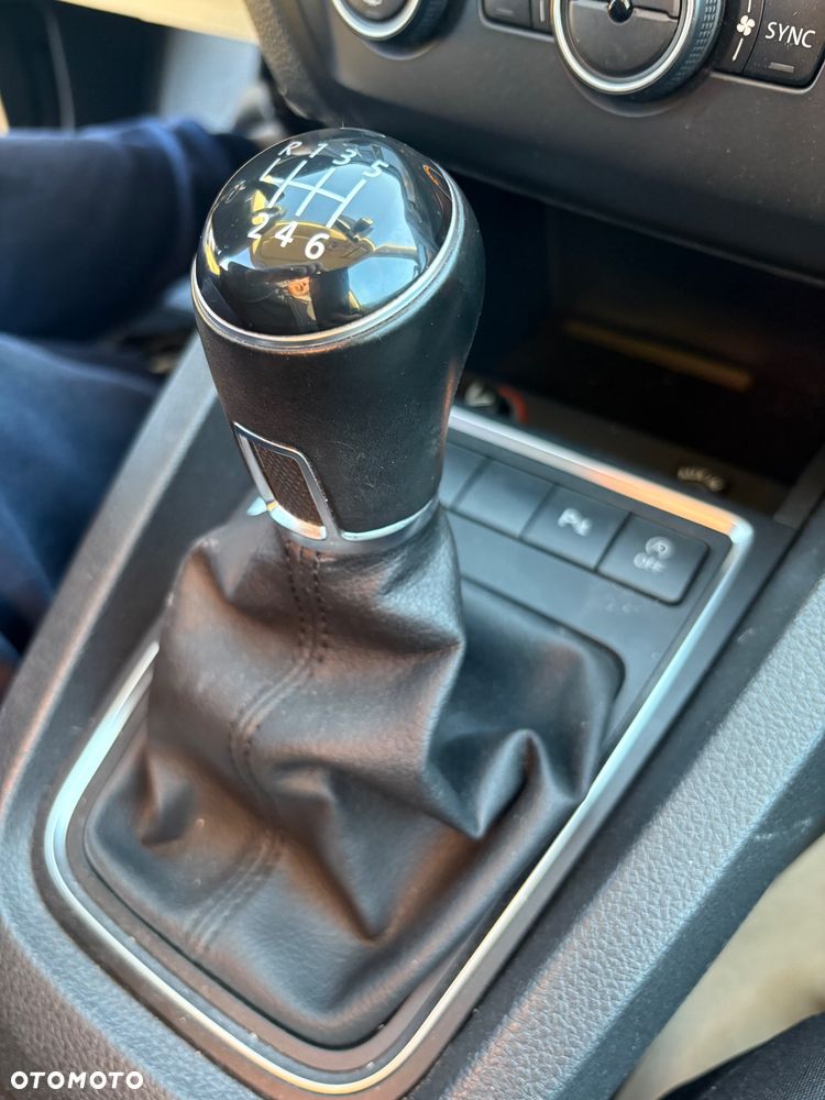 Volkswagen Jetta 1.4 TSI BlueMotion Technology - 19