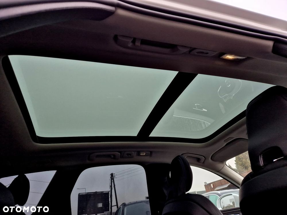 Volvo XC 60 T6 Plug-In Hybrid AWD Inscription - 17