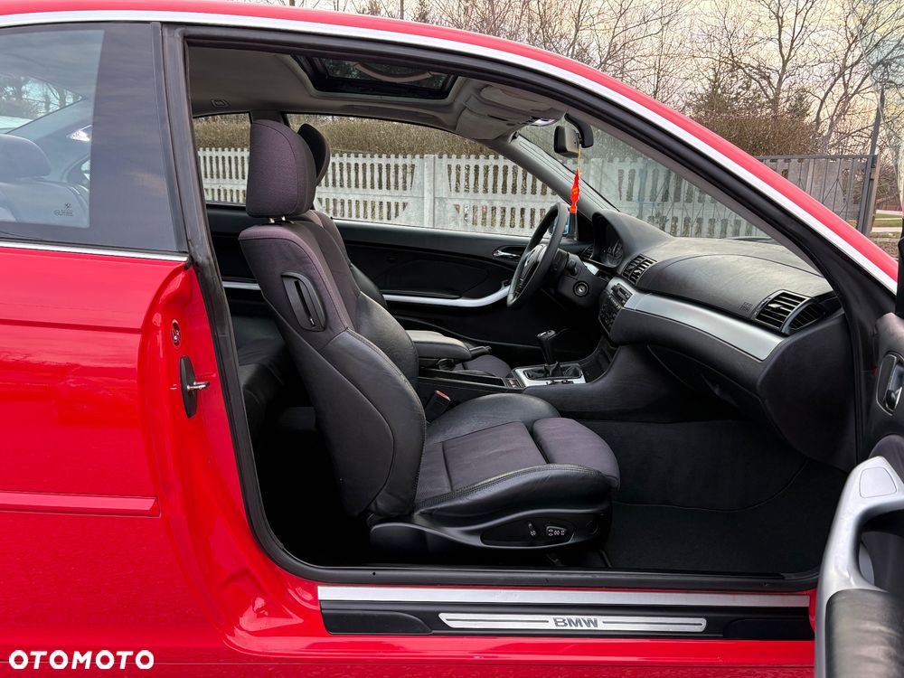 BMW Seria 3 323i - 30