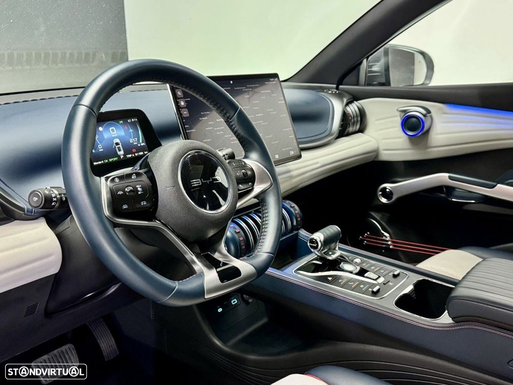 BYD Atto 3 - 7