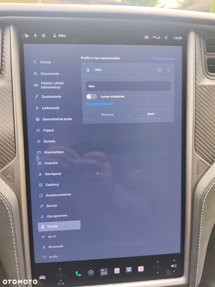 Tesla Model S Performance - 18