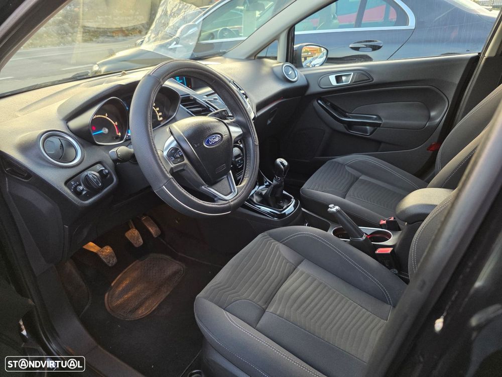 Ford Fiesta 1.5 TDCi Titanium - 11