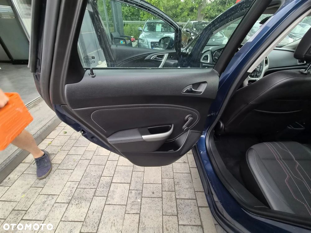 Opel Astra 1.4 Turbo Active - 19