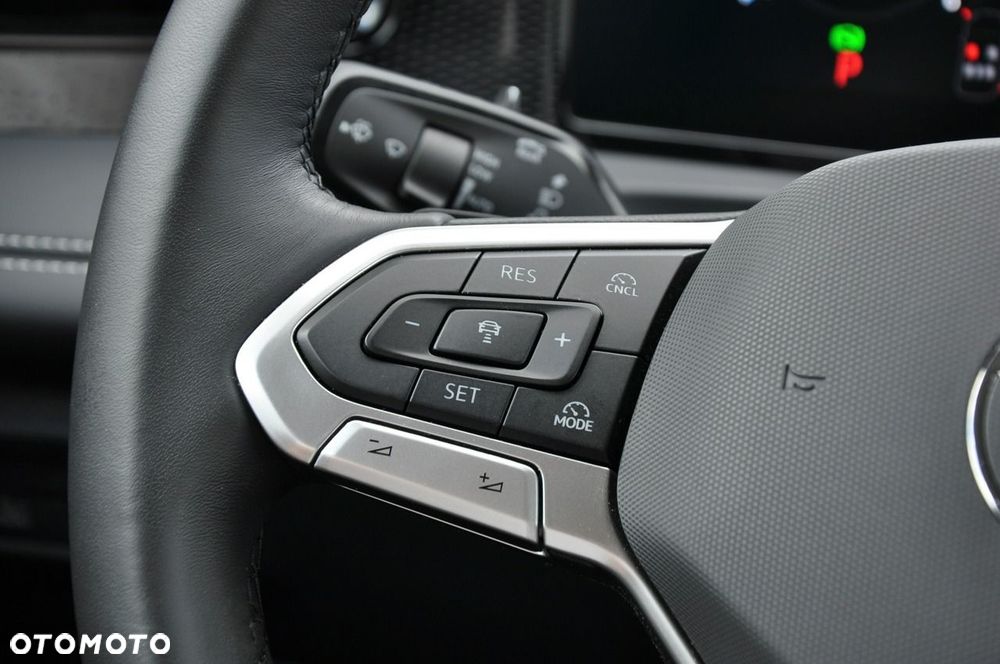 Volkswagen Tiguan 2.0 TDI SCR DSG Goal - 15