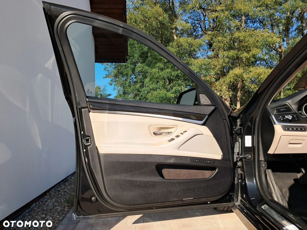 BMW Seria 5 - 30
