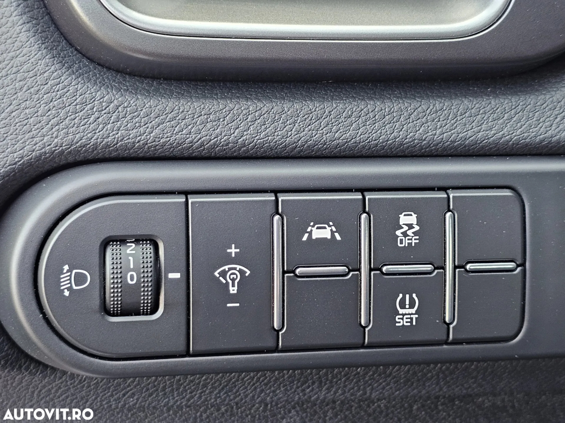 Kia XCeed 1.4 T-GDI 7DCT City+ - 15